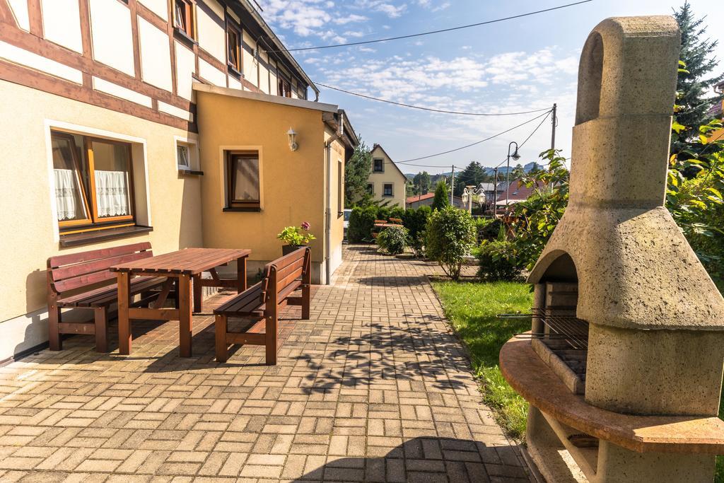 Ferienhaus Rosalie Altendorf  Esterno foto